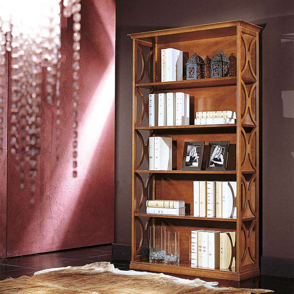 Buecherregal in Nussbaumfarben italienischem Design