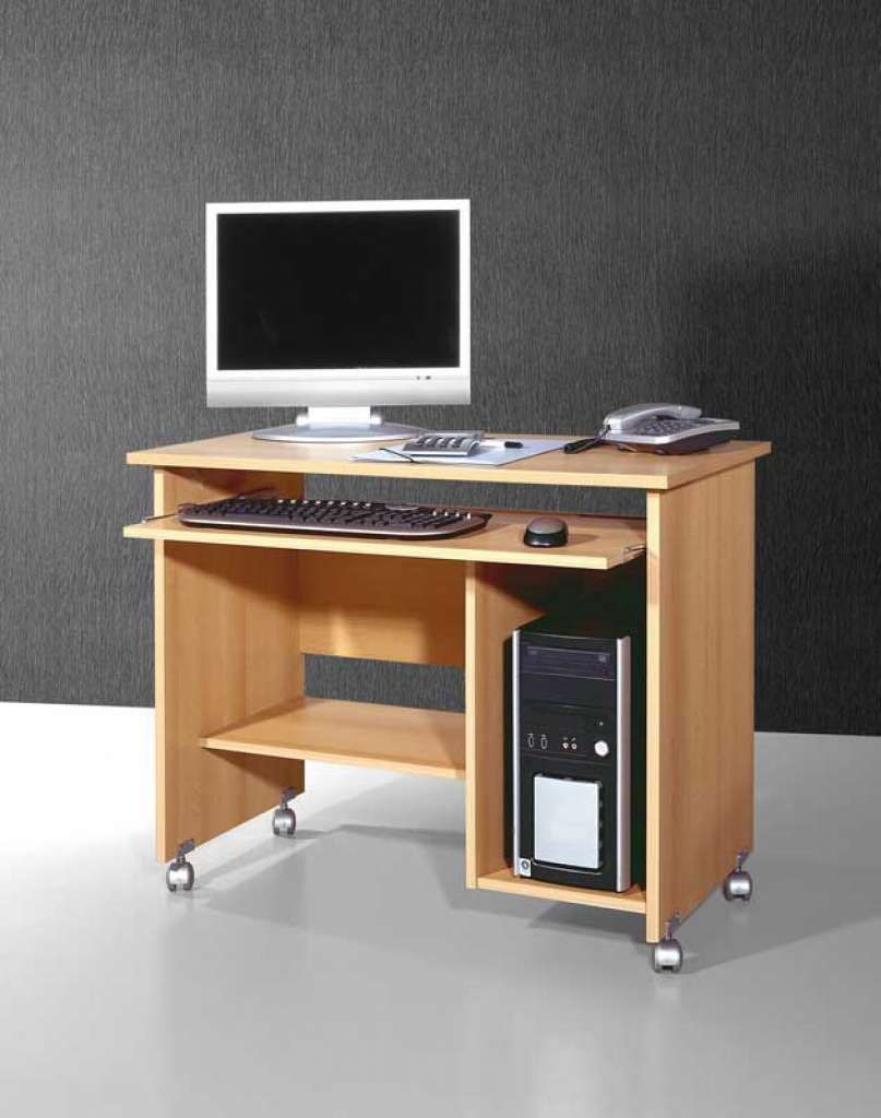 Computertisch in Buchefarben