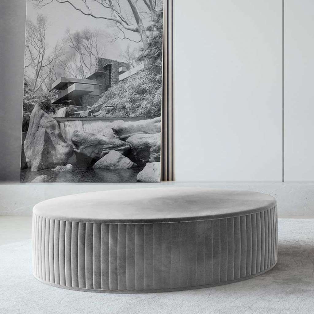 Polsterhocker Fusshocker in Grau aus Samt