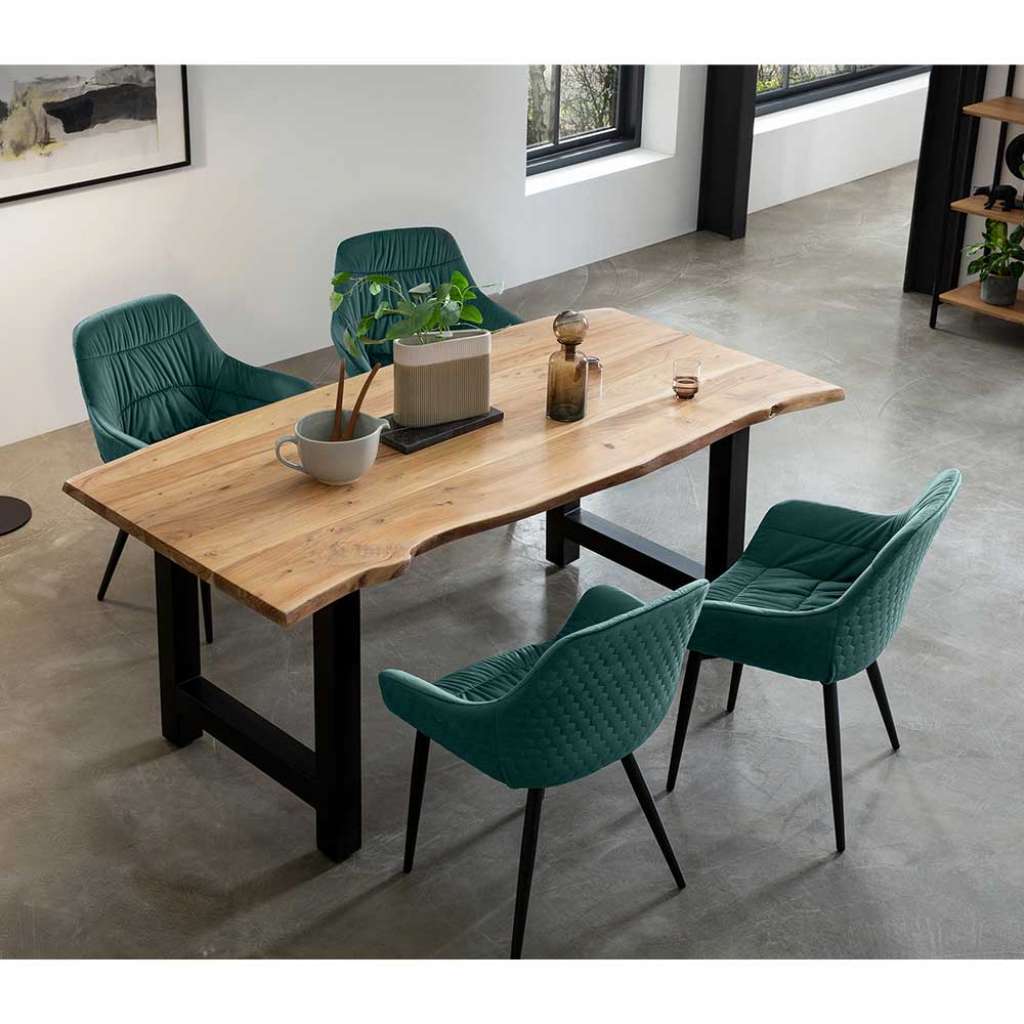 Esszimmergarnitur aus Samt vier Sitzplätzen (fünfteilig)