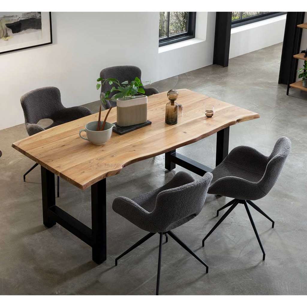 Esstischgruppe aus Metall Armlehnen (fünfteilig)