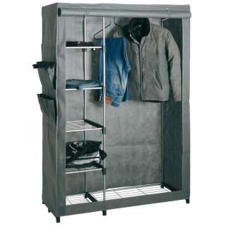 Garderobenschrank mit Stoffbezug