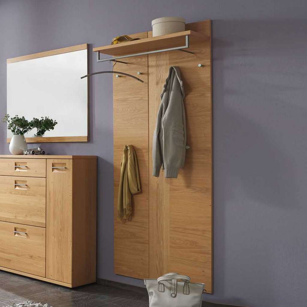 Flurgarderobe in Wildeichefarben Wildeiche