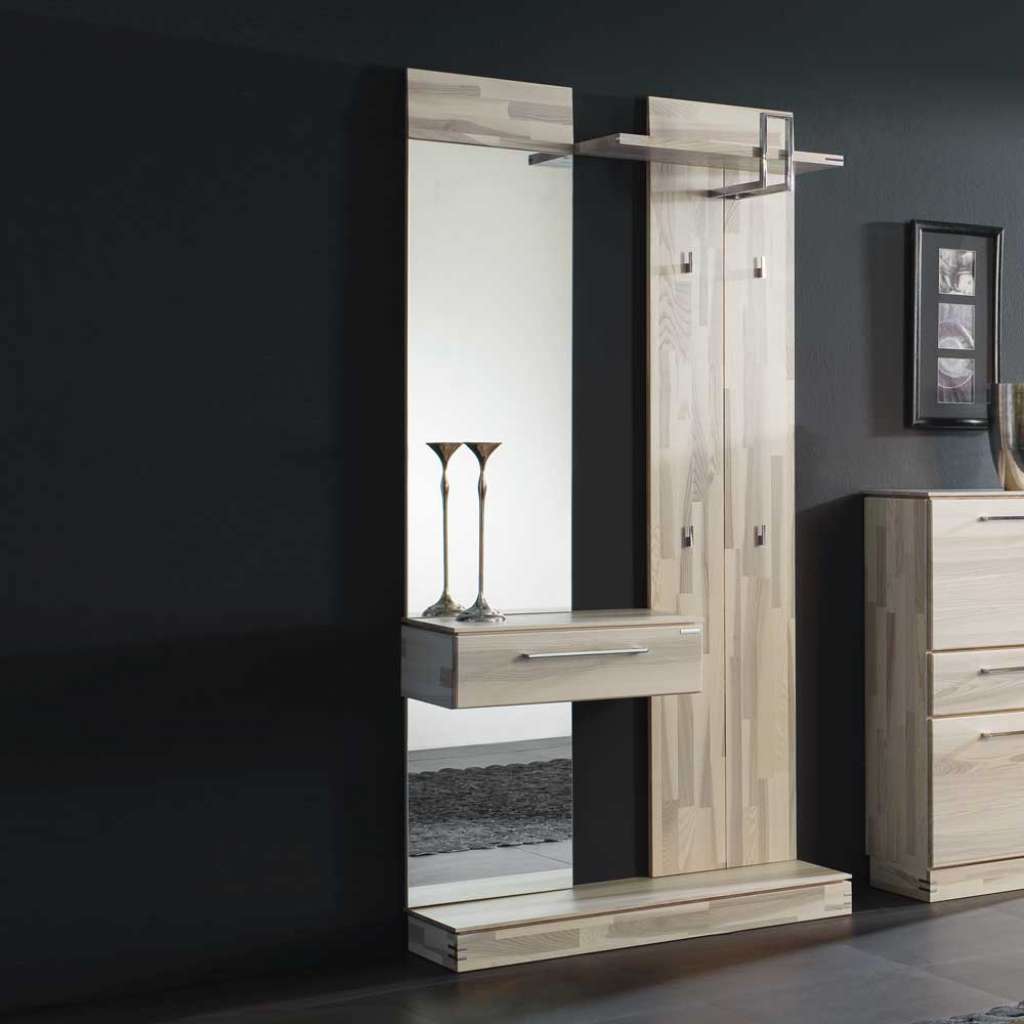 Garderobenpaneel aus Esche Massivholz modern