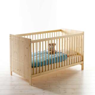 Babybettchen aus Kiefer Massivholz mit Sprossen