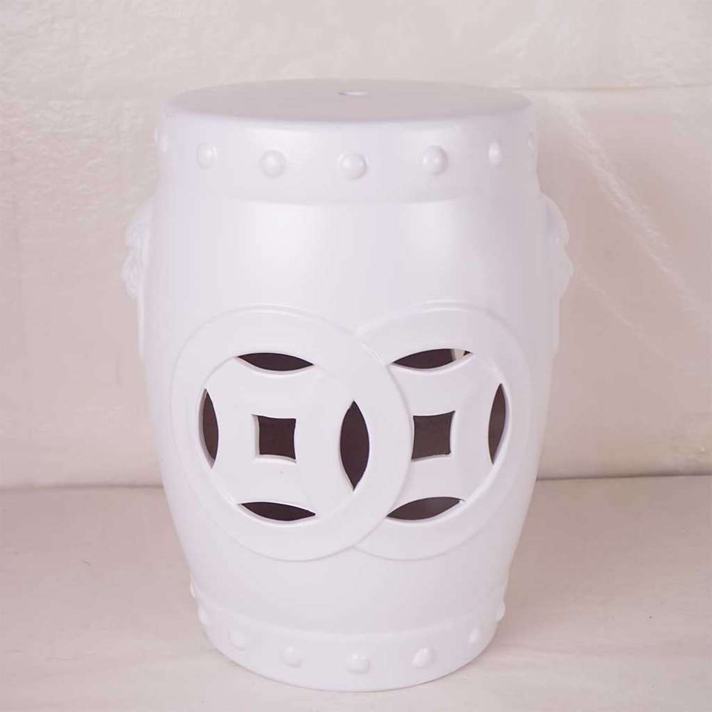 Hocker im Asia Design Weiß