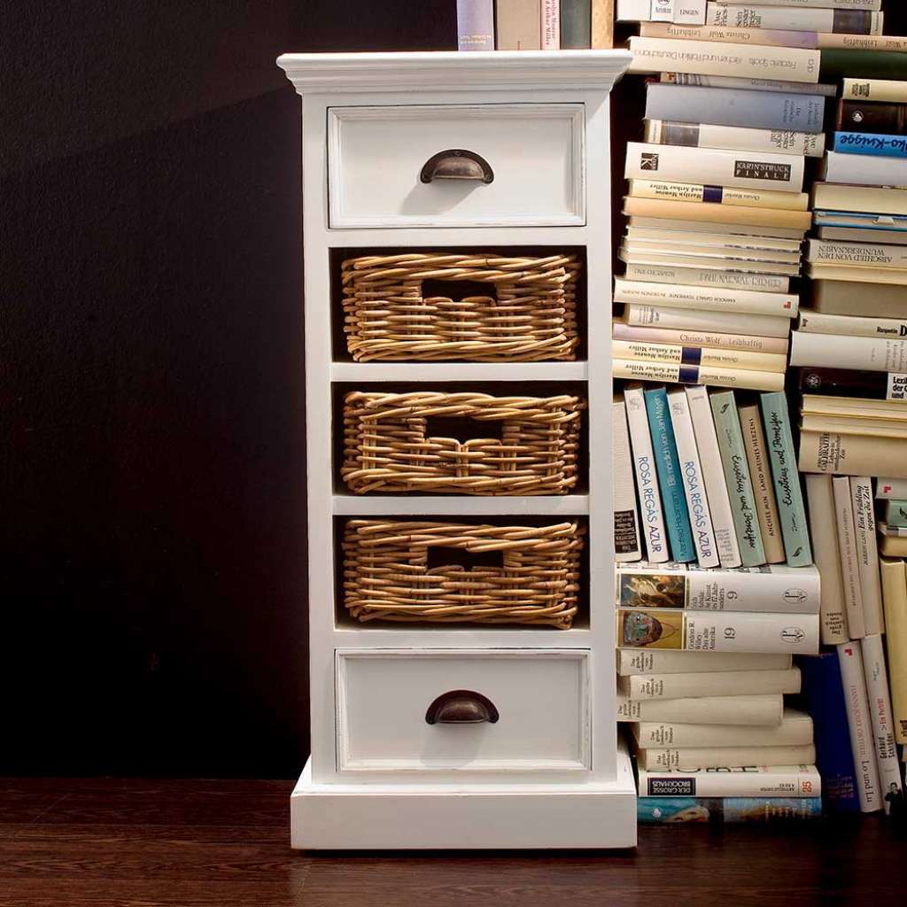 Kommode in Weiß Körben