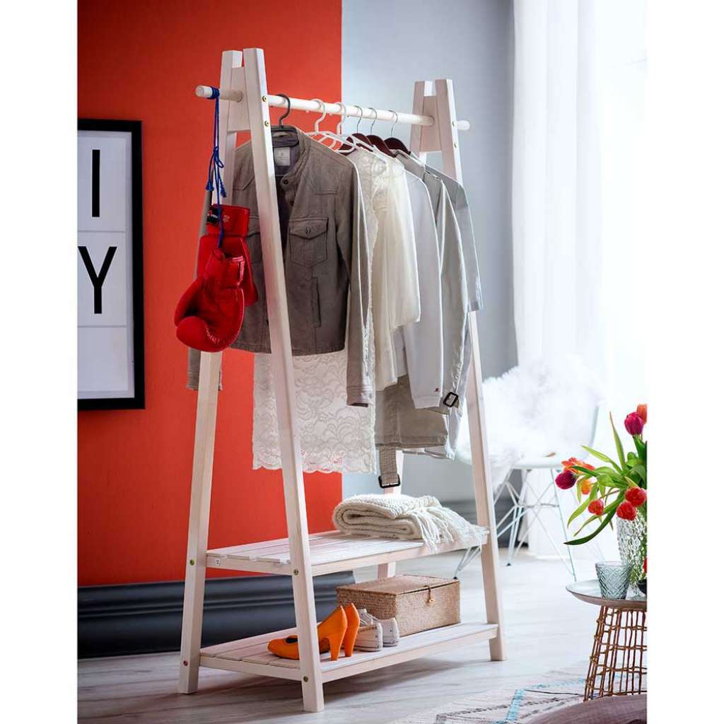 Kleiderständer in Holz White Wash Fichte Massivholz