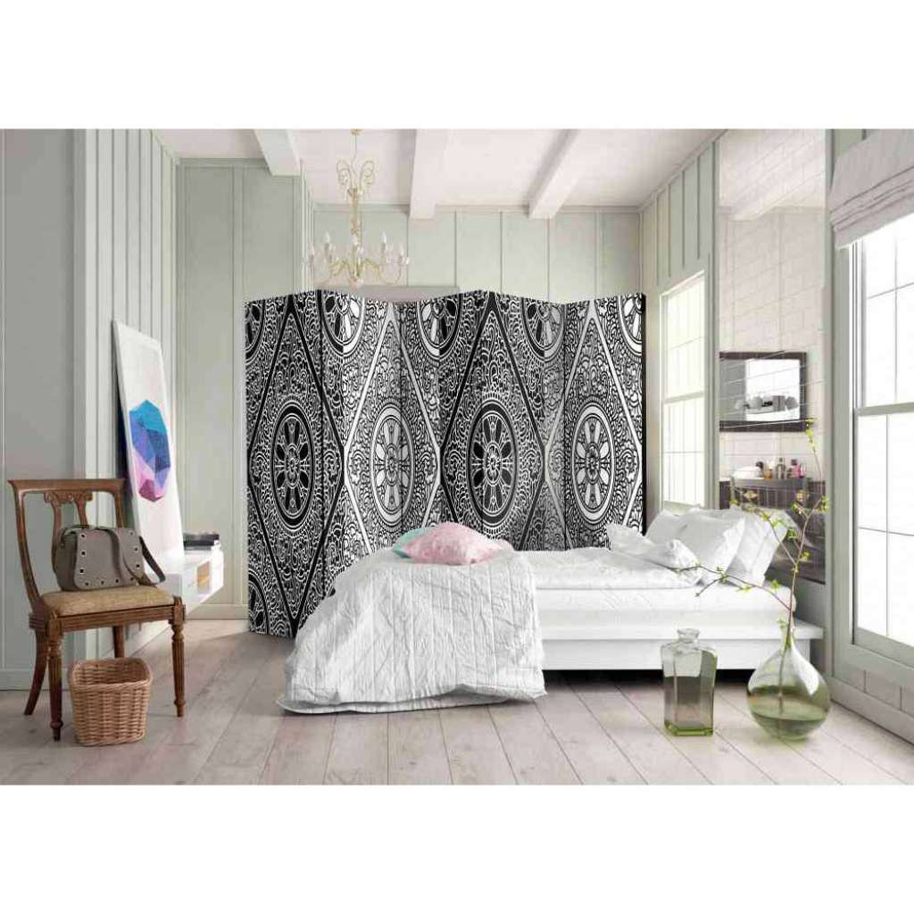 Design Paravent im Ethno Style monochromem Muster