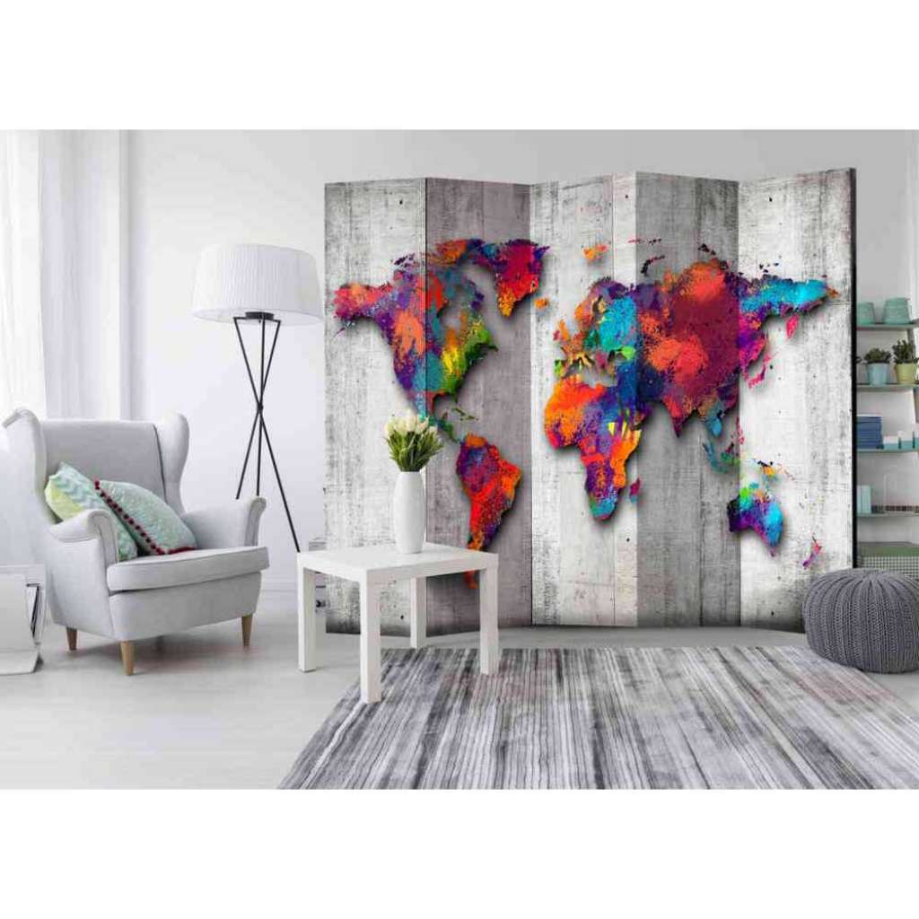 Spanische Wand mit bunter Weltkarte aus