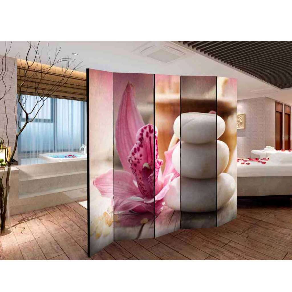 Spanische Wand im Spa Design Grau und Pink