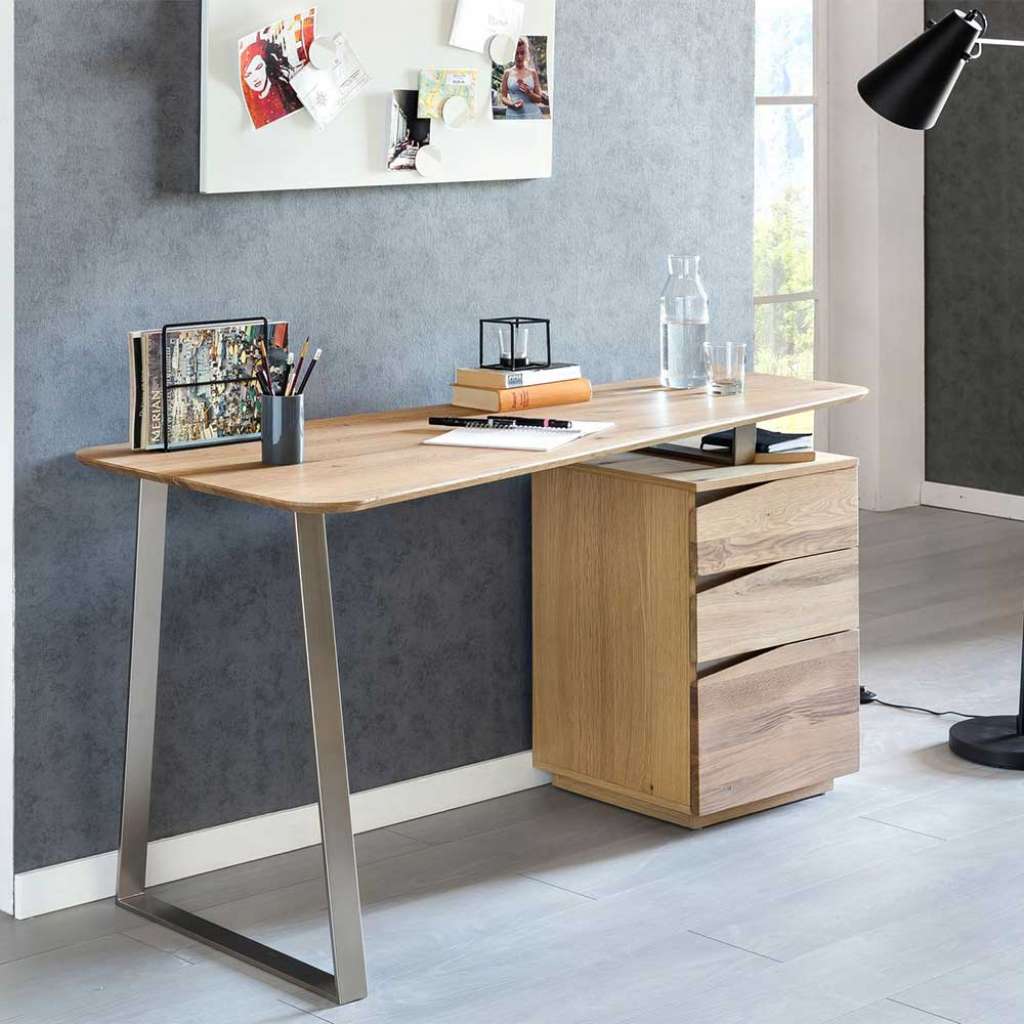 Büroschreibtisch aus Eiche geölt drei Schubladen