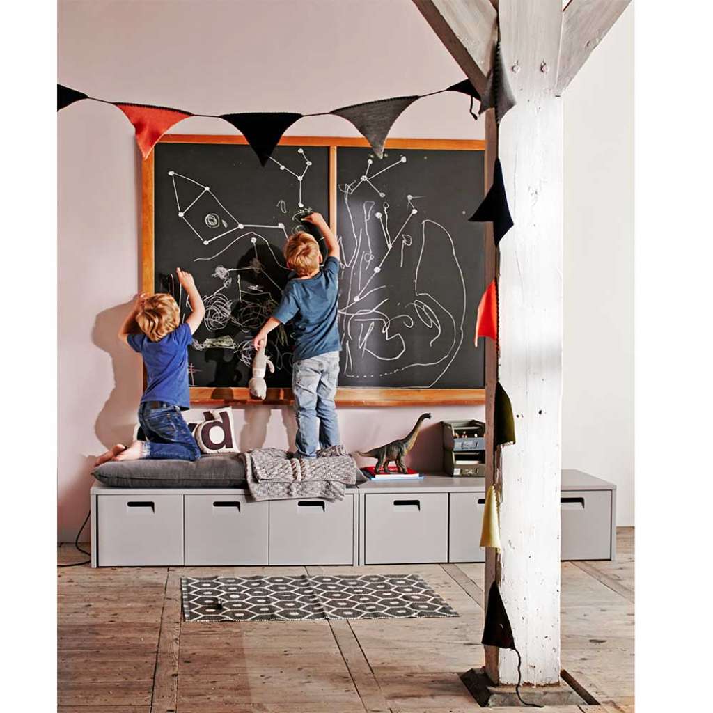 Flurbank in Grau Kiefer massiv drei Schubladen