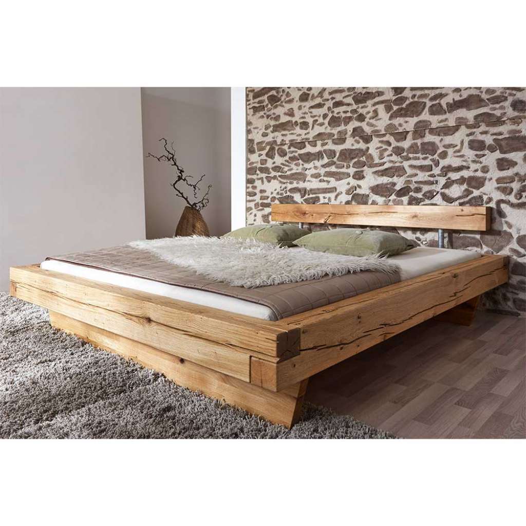 Balken Massivholzbett aus Wildeiche geölt rustikalen Landhausstil